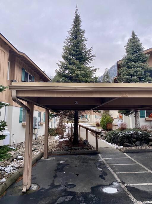 Ferienwohnung Walk To Downtown Leavenworth * Sleeps 6 + Pets * Ground Level Gem! Exterior foto
